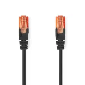 Robuuste netwerkkabels met RJ45-connectoren voor professionele IT-infrastructuur.